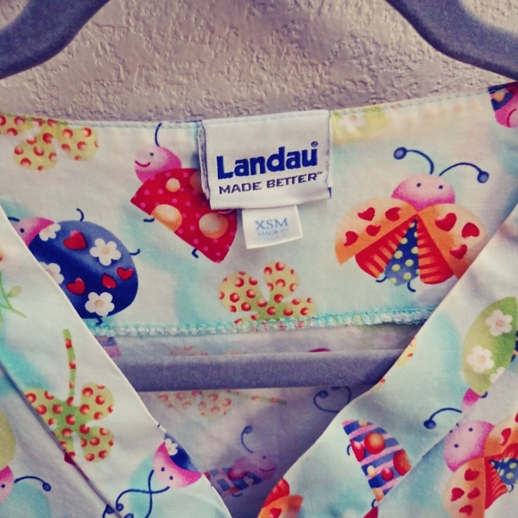 Top Scrub - XS (2 for $10) - Picture 4 of 9